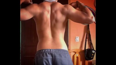 Maluma – Poses sexy para todos