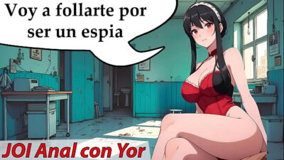 JOI anal en español. Yor de Spy X Family usará su mejor dildo para follarte.