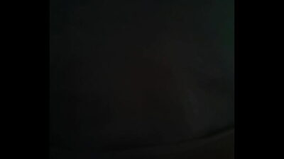 Milf enjoys a finger in the navel